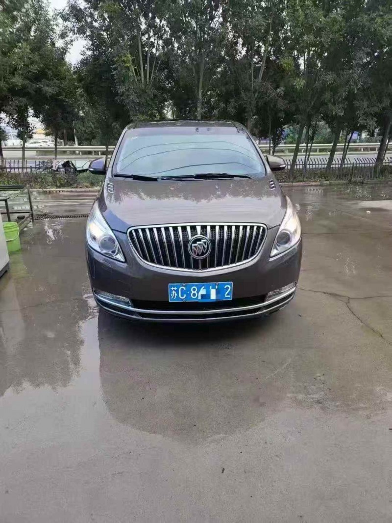 淮安14年别克GL81