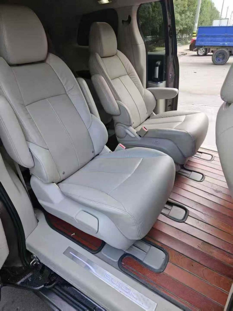 淮安14年别克GL85