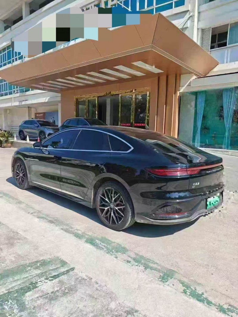 广州25年比亚迪汉9