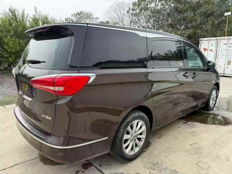 青岛20年别克GL88