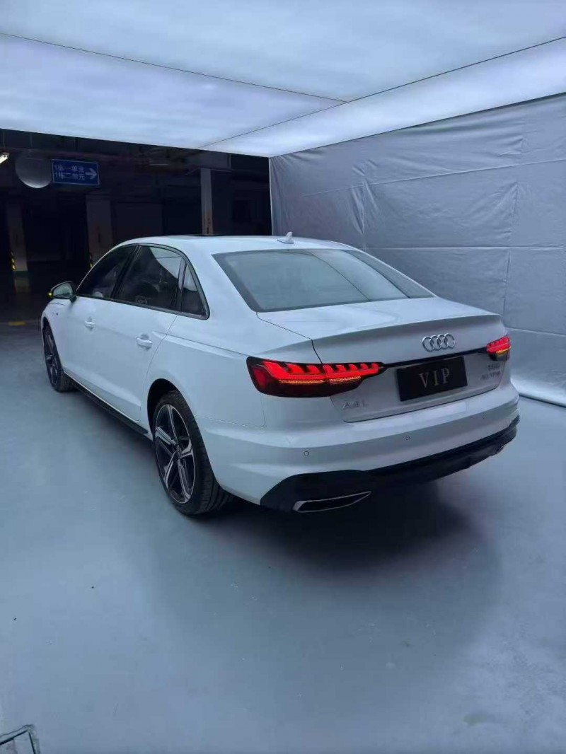 东莞25年奥迪A4L8