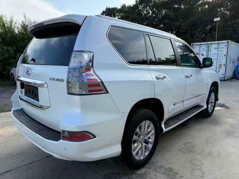 潍坊17年雷克萨斯GX8