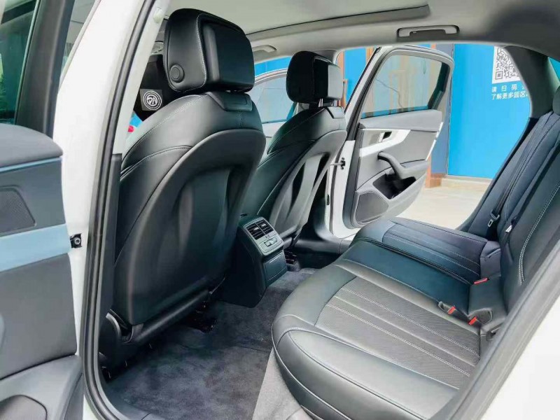 深圳24年奥迪A4L4