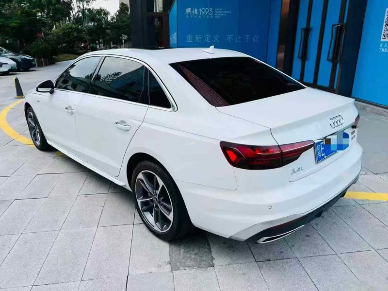 深圳24年奥迪A4L8
