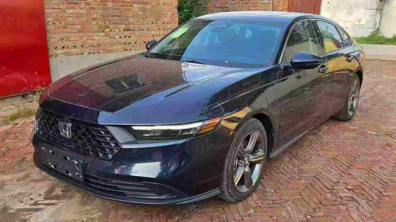 保定25年本田雅阁2