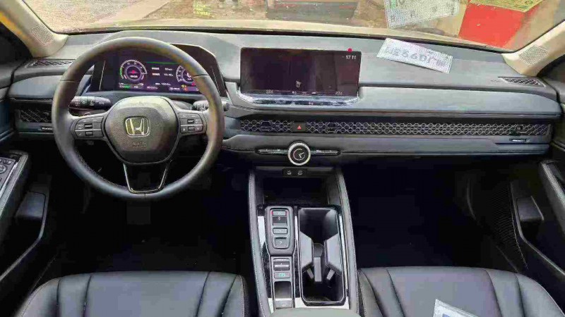 保定25年本田雅阁4