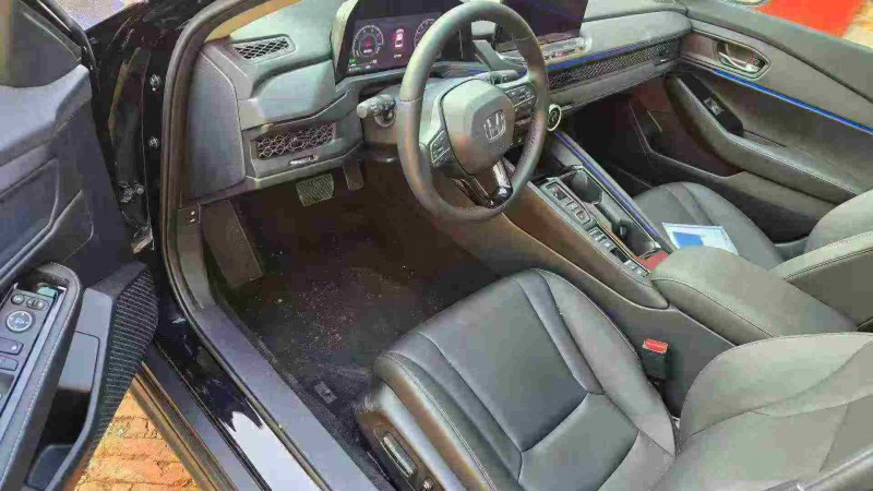 保定25年本田雅阁8