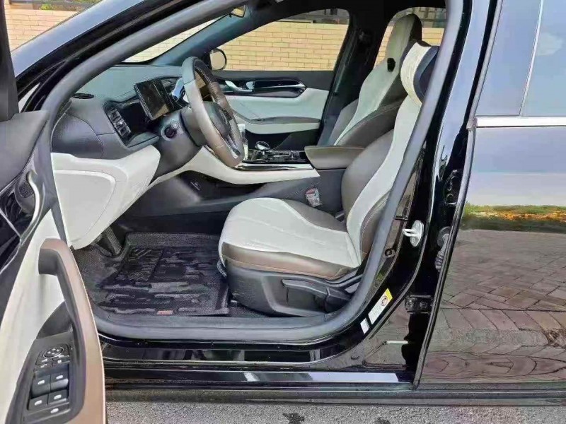 承德24年比亚迪秦8