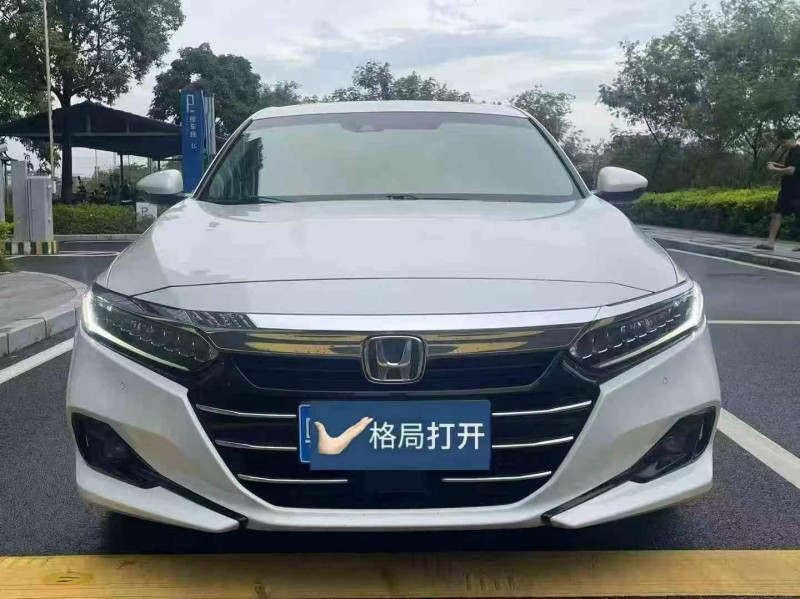 东莞22年本田雅阁1