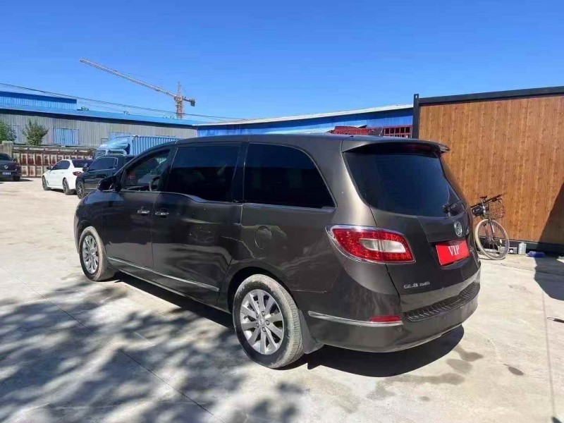 临沂12年别克GL87