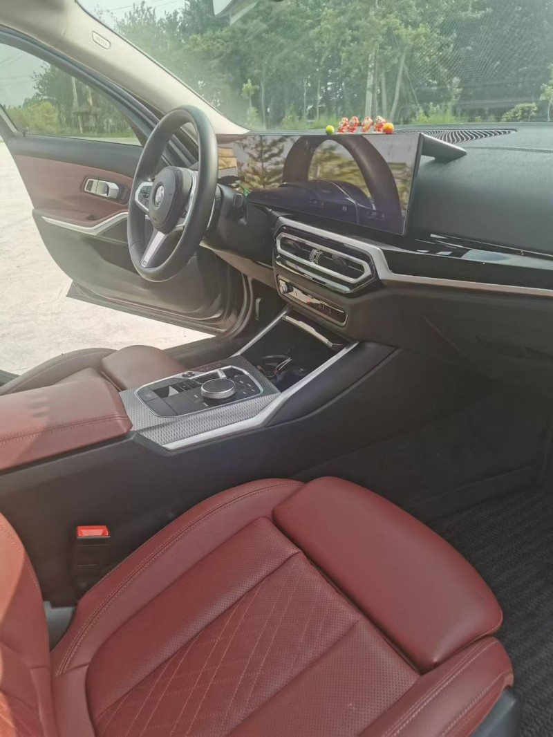 徐州23年宝马3系7