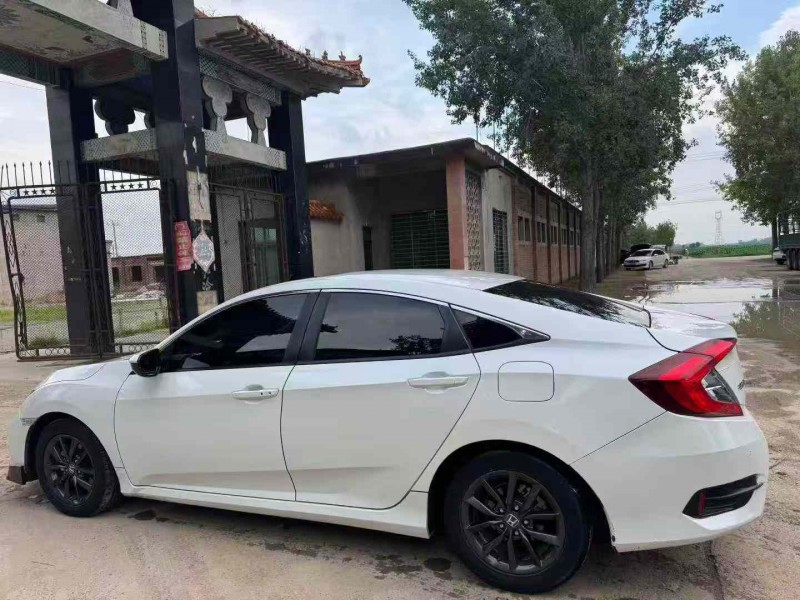 保定20年本田思域5