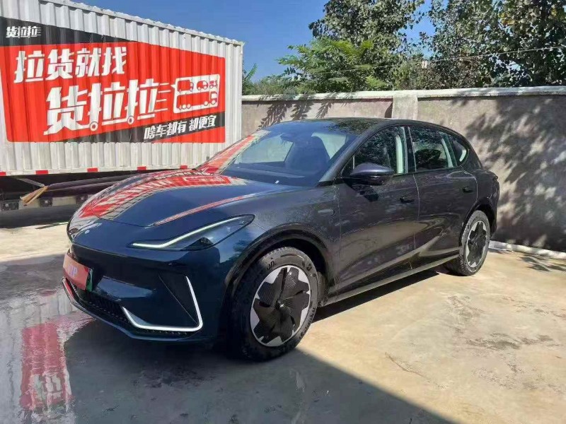 济南25年智己LS73