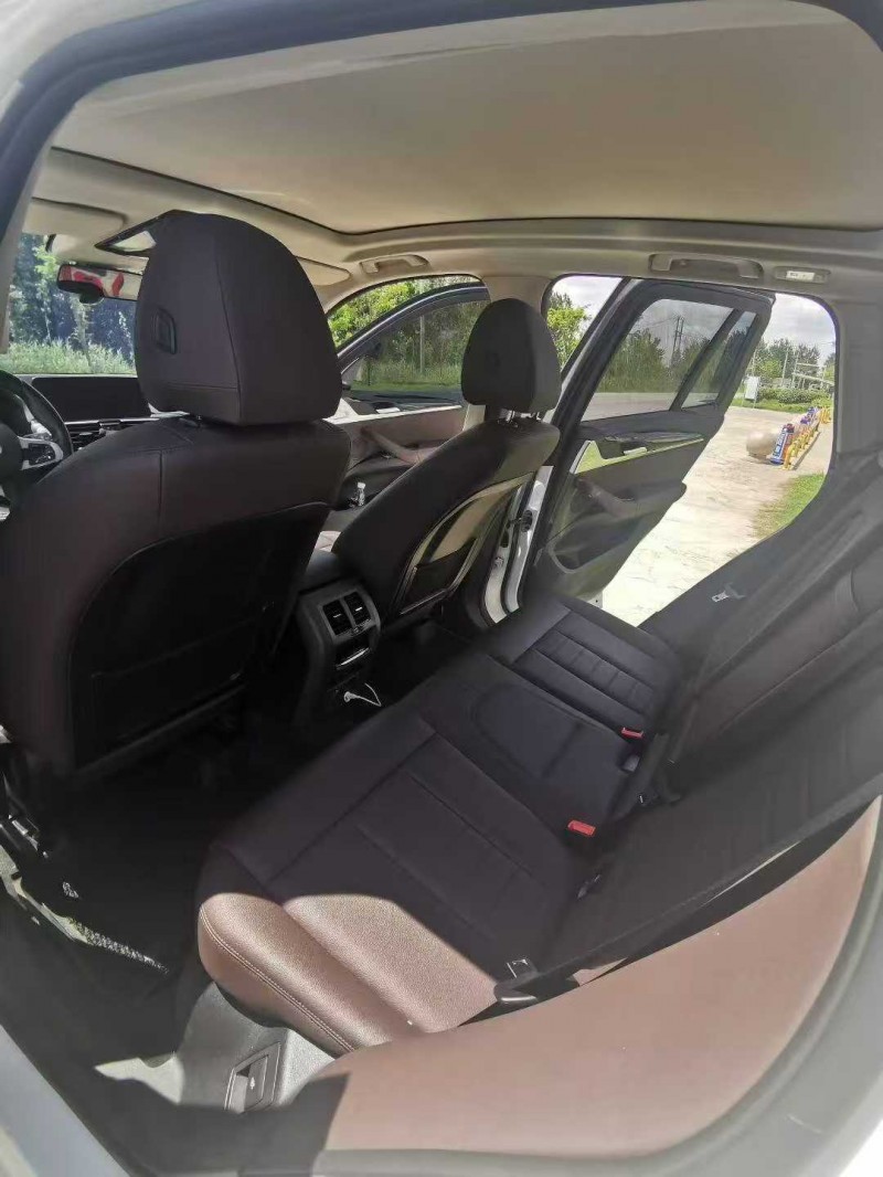 徐州19年宝马X36