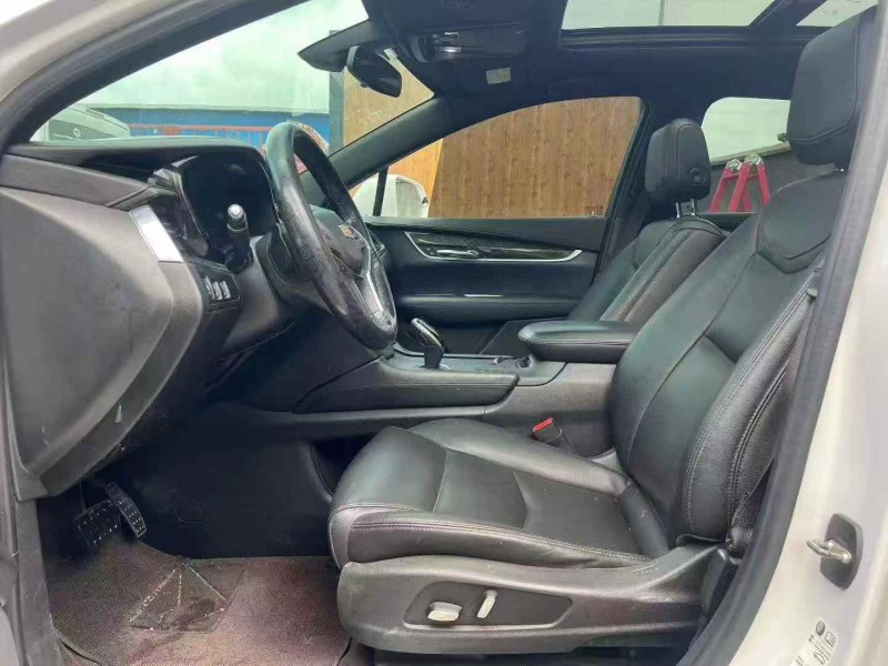 济南19年凯迪拉克XT54