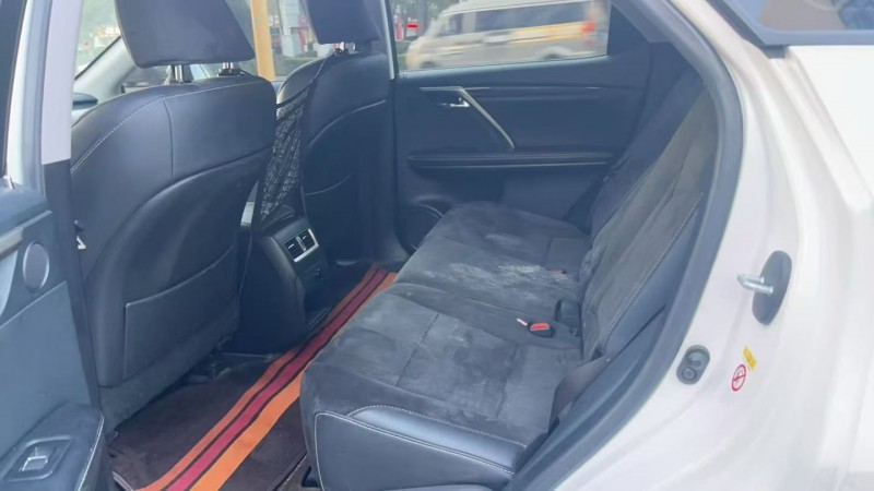 枣庄19年雷克萨斯RX5