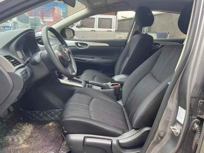 烟台23年日产轩逸5