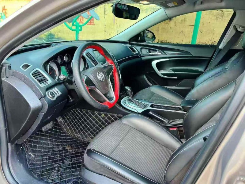 青岛16年别克君威4