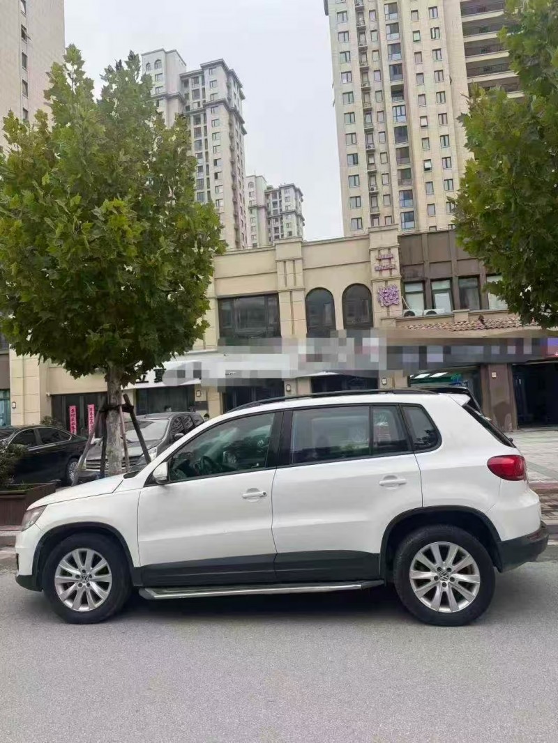 菏泽17年大众途观6