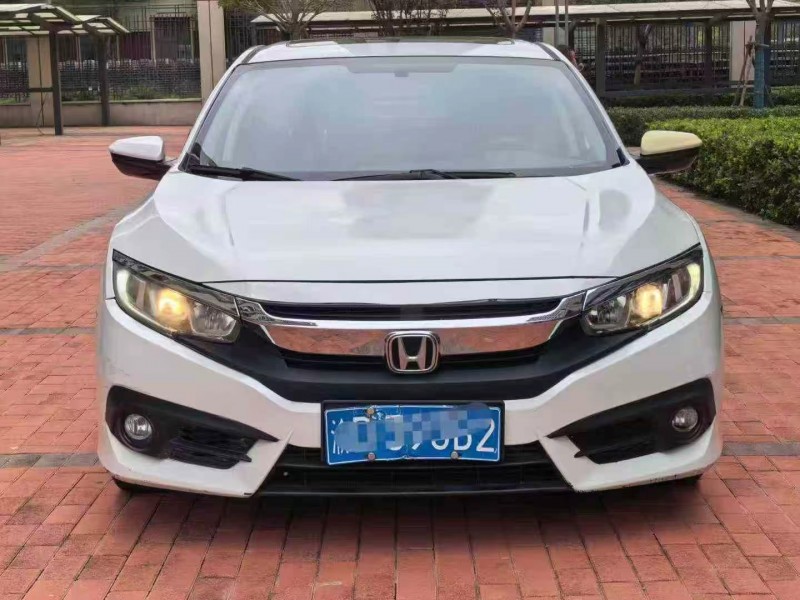 宁波17年本田思域1