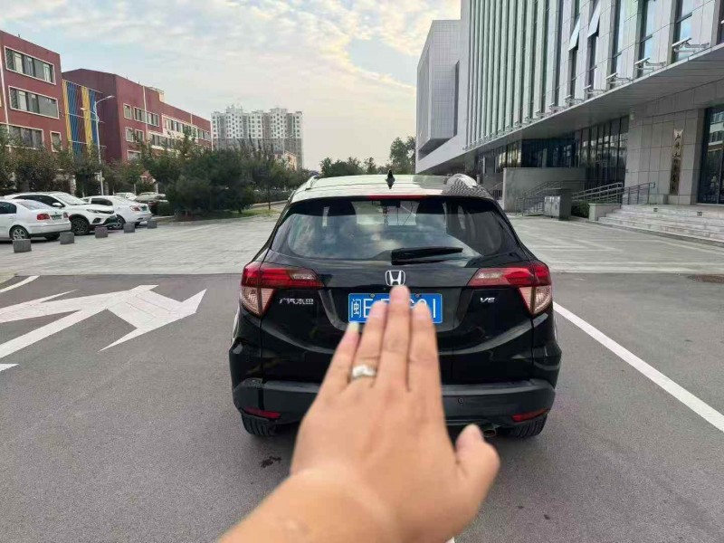 临沂15年本田缤智9