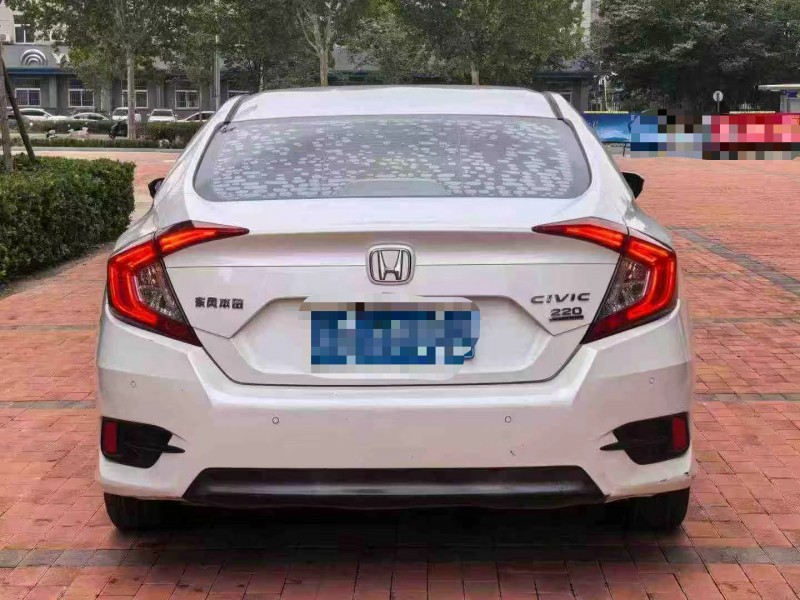 宁波17年本田思域9