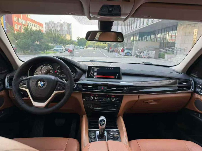 济宁15年宝马X64