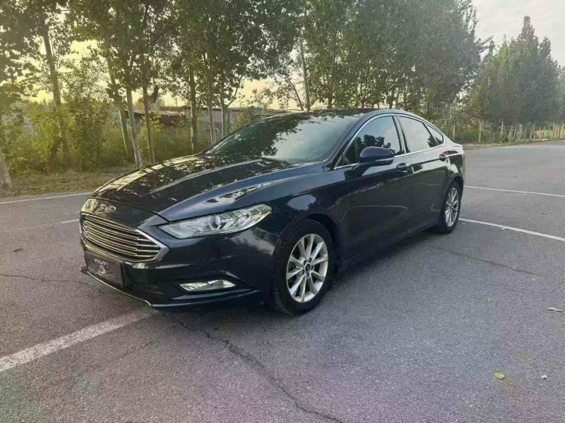 济宁17年福特蒙迪欧2