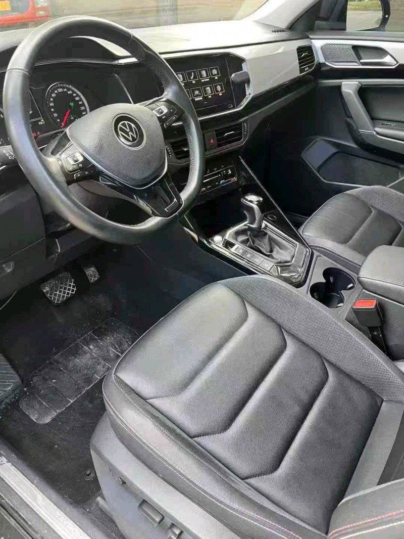 石家庄21年大众探岳8