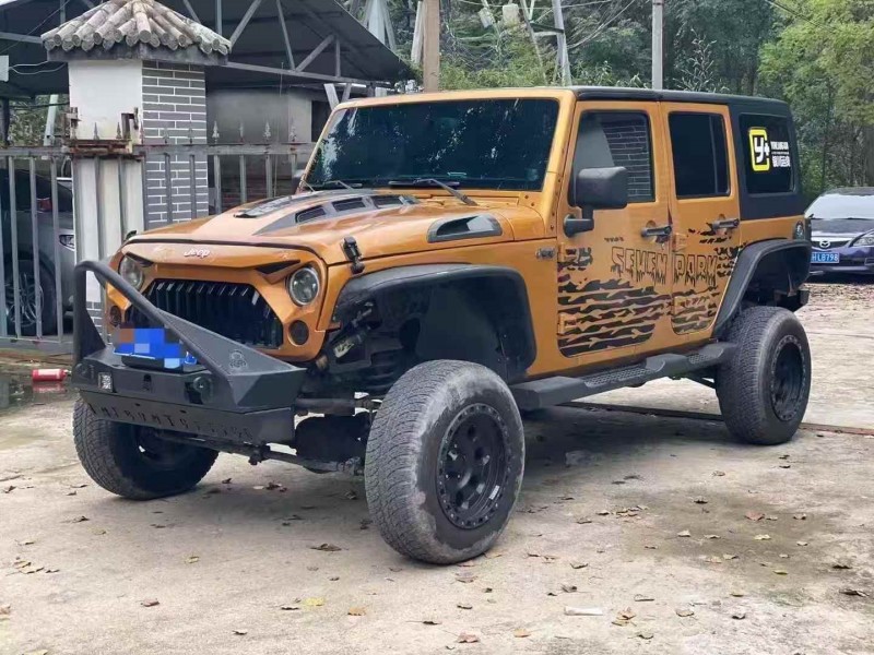 济宁14年Jeep牧马人3