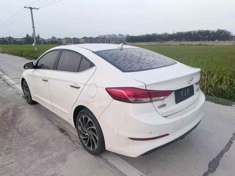 宁波20年现代领动8