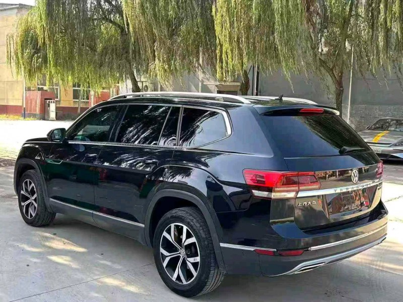 保定18年大众途昂4