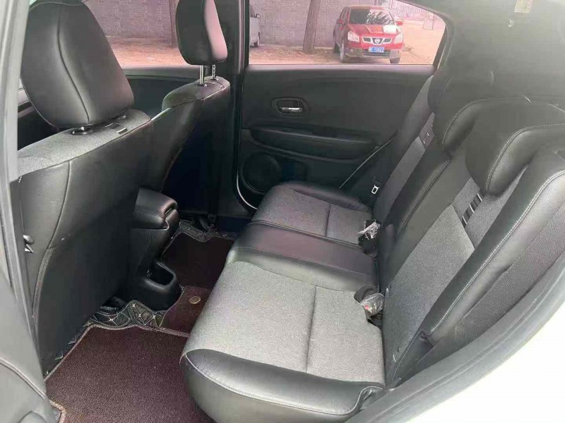 保定19年本田XRV6