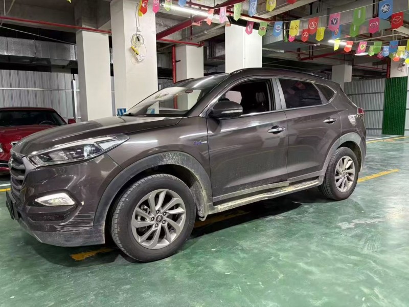 徐州17年现代途胜3