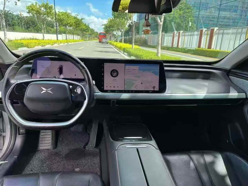 南宁22年小鹏汽车p74