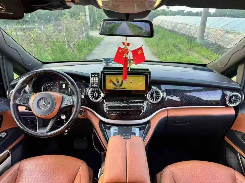 宁波23年奔驰威霆6