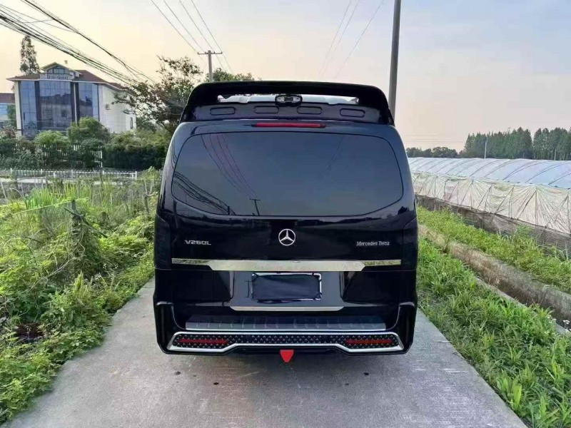 宁波23年奔驰威霆8