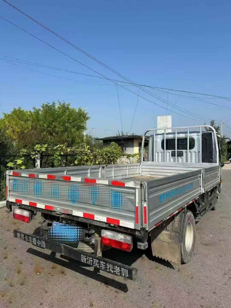 潍坊24年东风多利卡8