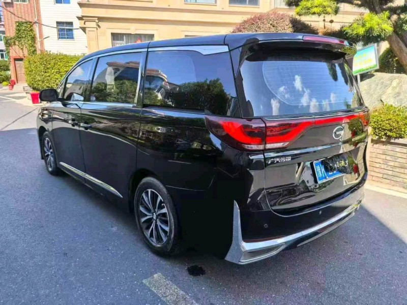 金华22年传祺M88