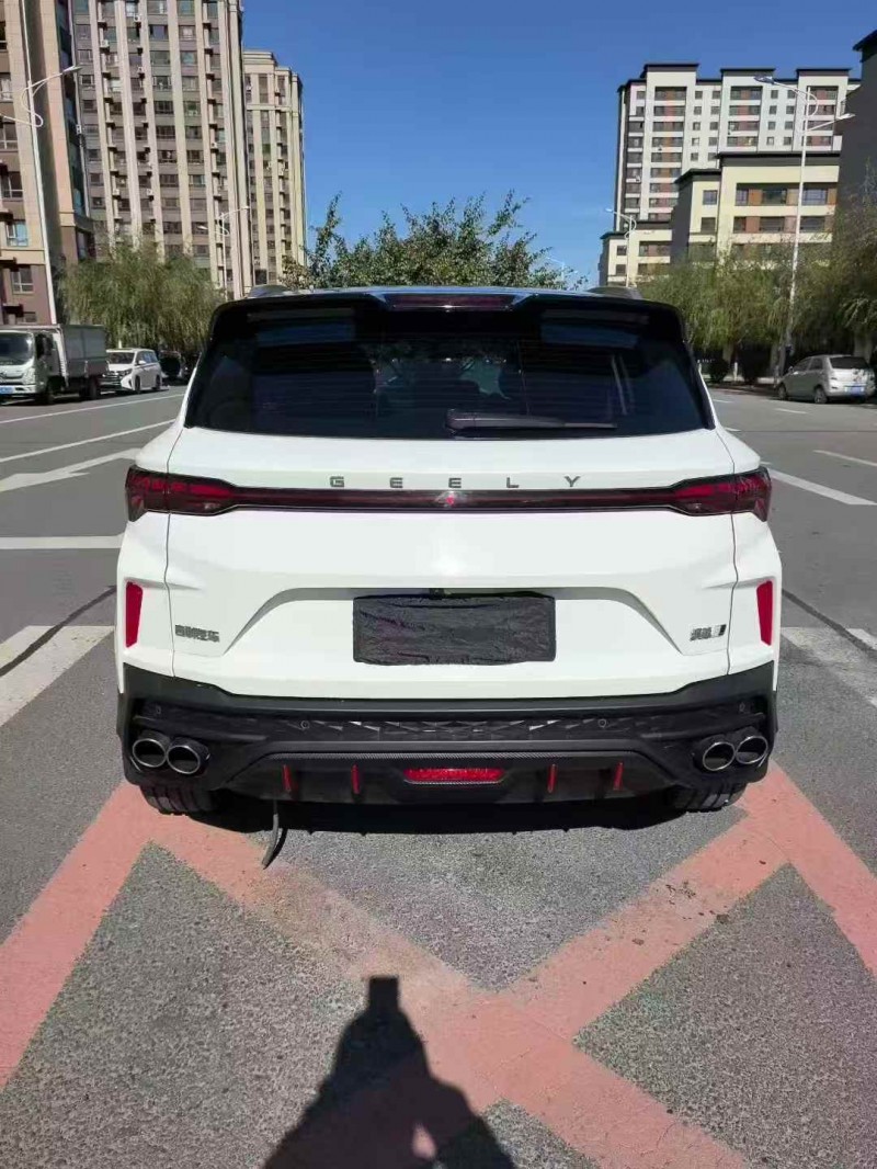 唐山22年吉利缤越9