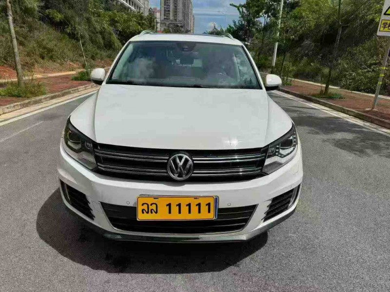 南宁16年大众途观1