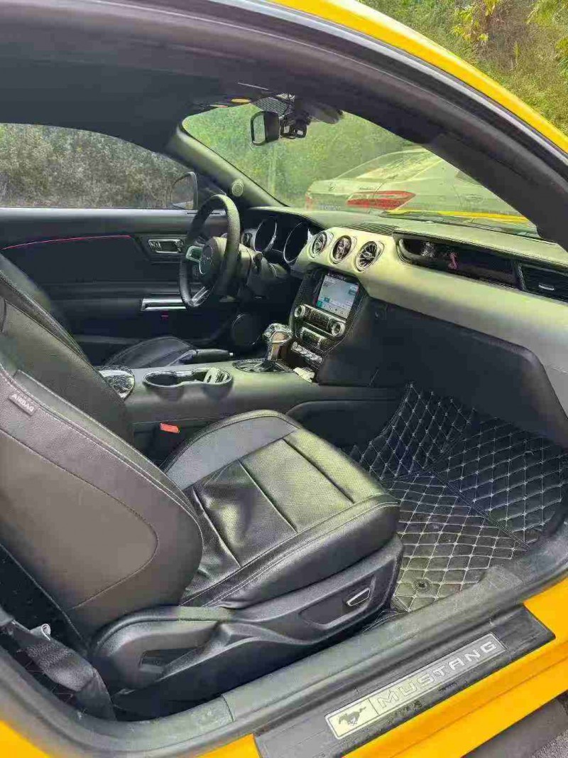 南宁18年福特野马6