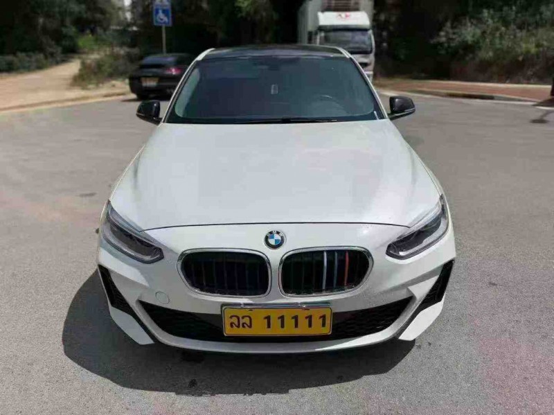 南宁22年宝马1系1