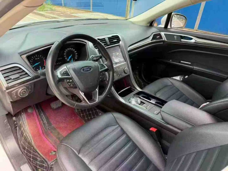 南宁19年福特蒙迪欧4