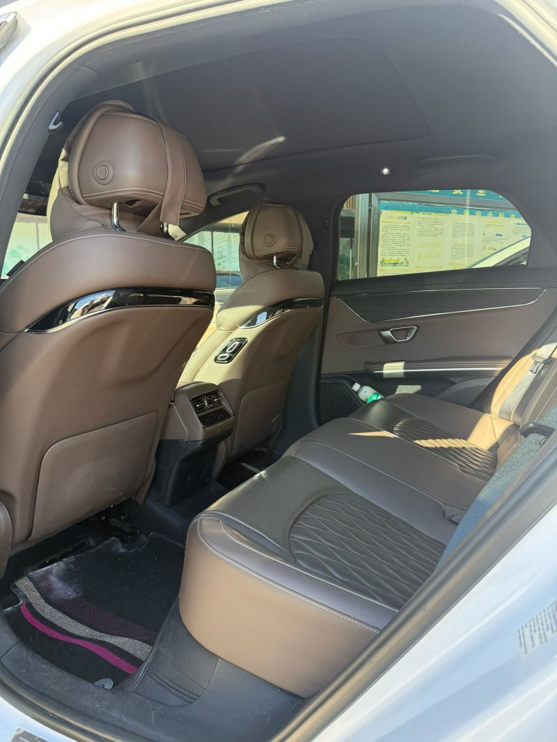 清远21年比亚迪汉DM6