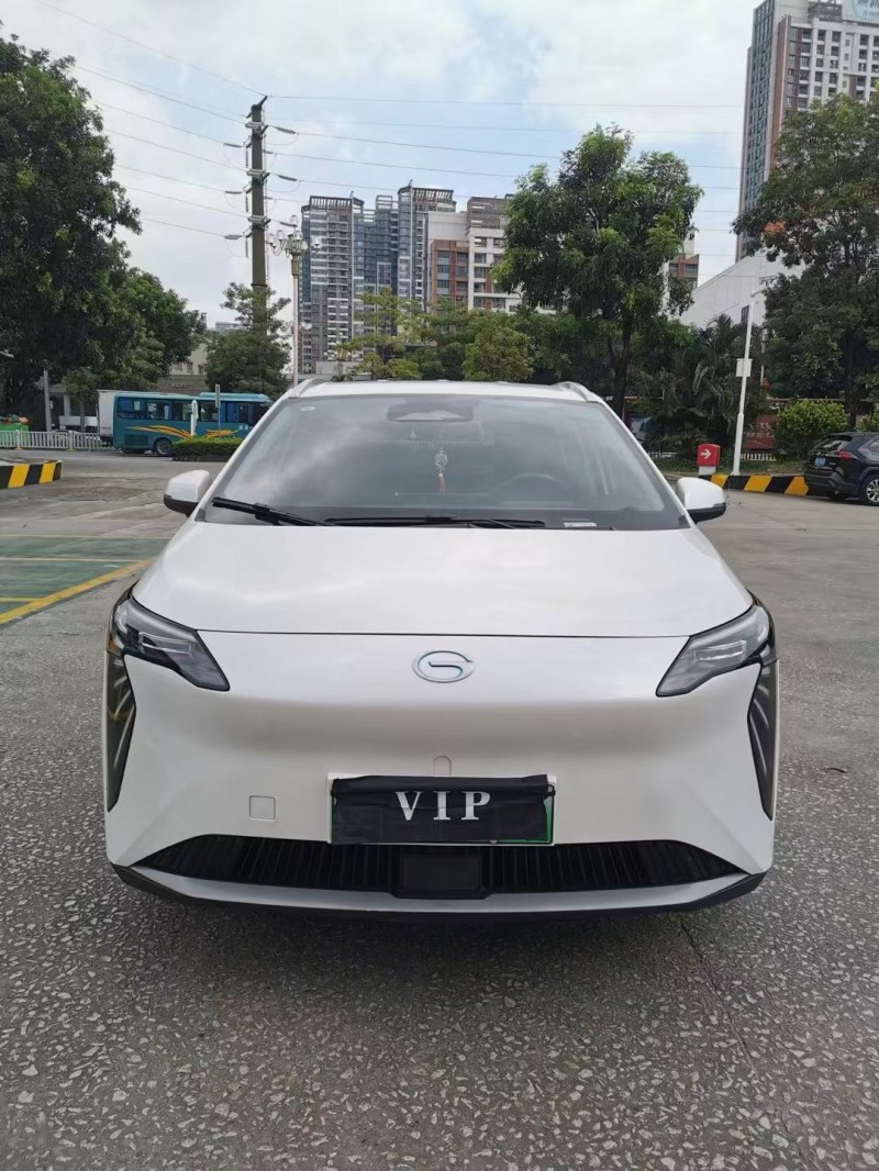 清远24年传祺埃安Y1