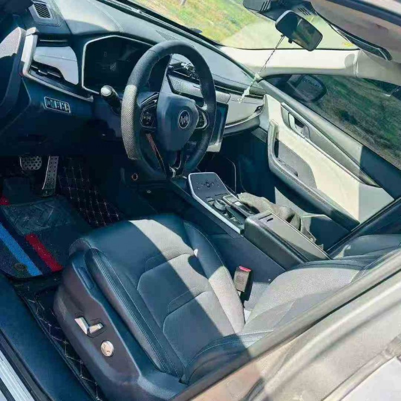 青岛20年威马汽车EX-55