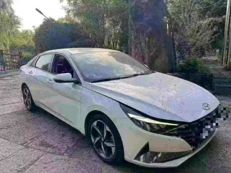 台州21年现代伊兰特2