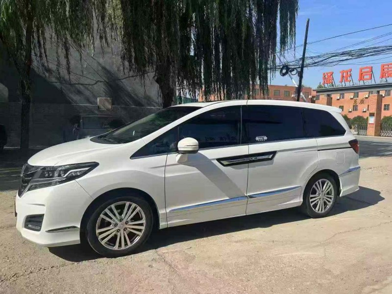 保定17年本田艾力绅3