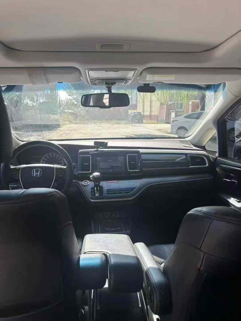 保定17年本田艾力绅6